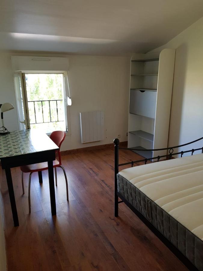 F4 Dans Maison Au Calme Pres Du Centre De Chalons En Champagne Eksteriør billede